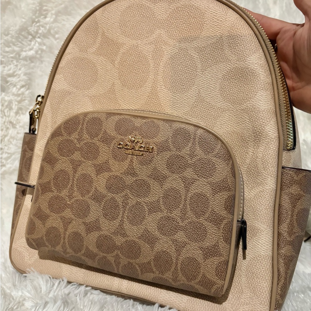NWT Coach Beige and Brown Signature Backpack 🎒🤎💛 - Picture 4 of 11
